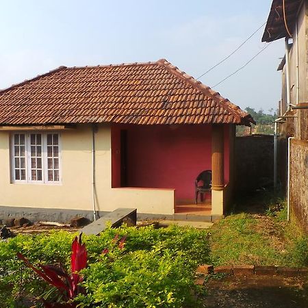 Golf View Cottages Madikeri Eksteriør bilde
