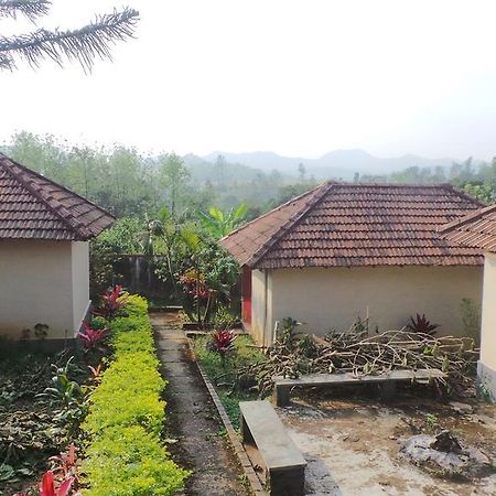 Golf View Cottages Madikeri Eksteriør bilde